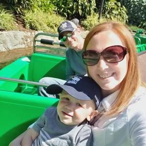 Meet your Posher, Mallory